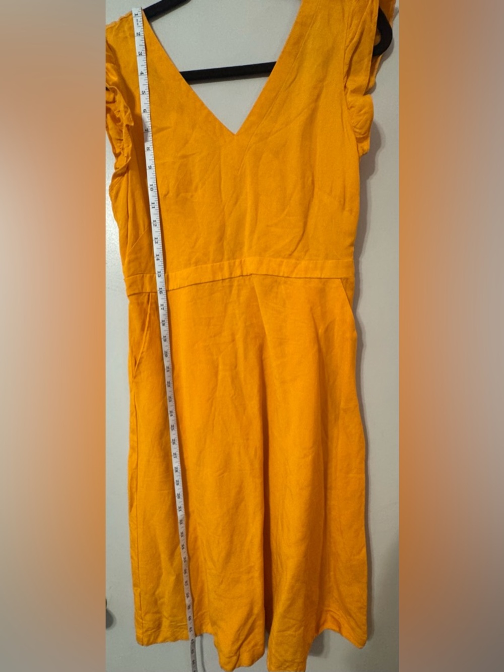 LOFT Linen Blend Mustard Yellow Midi Dress Sz 6 Ruffle Sleeve V-Neck w/ pockets! - Picture 7 of 10
